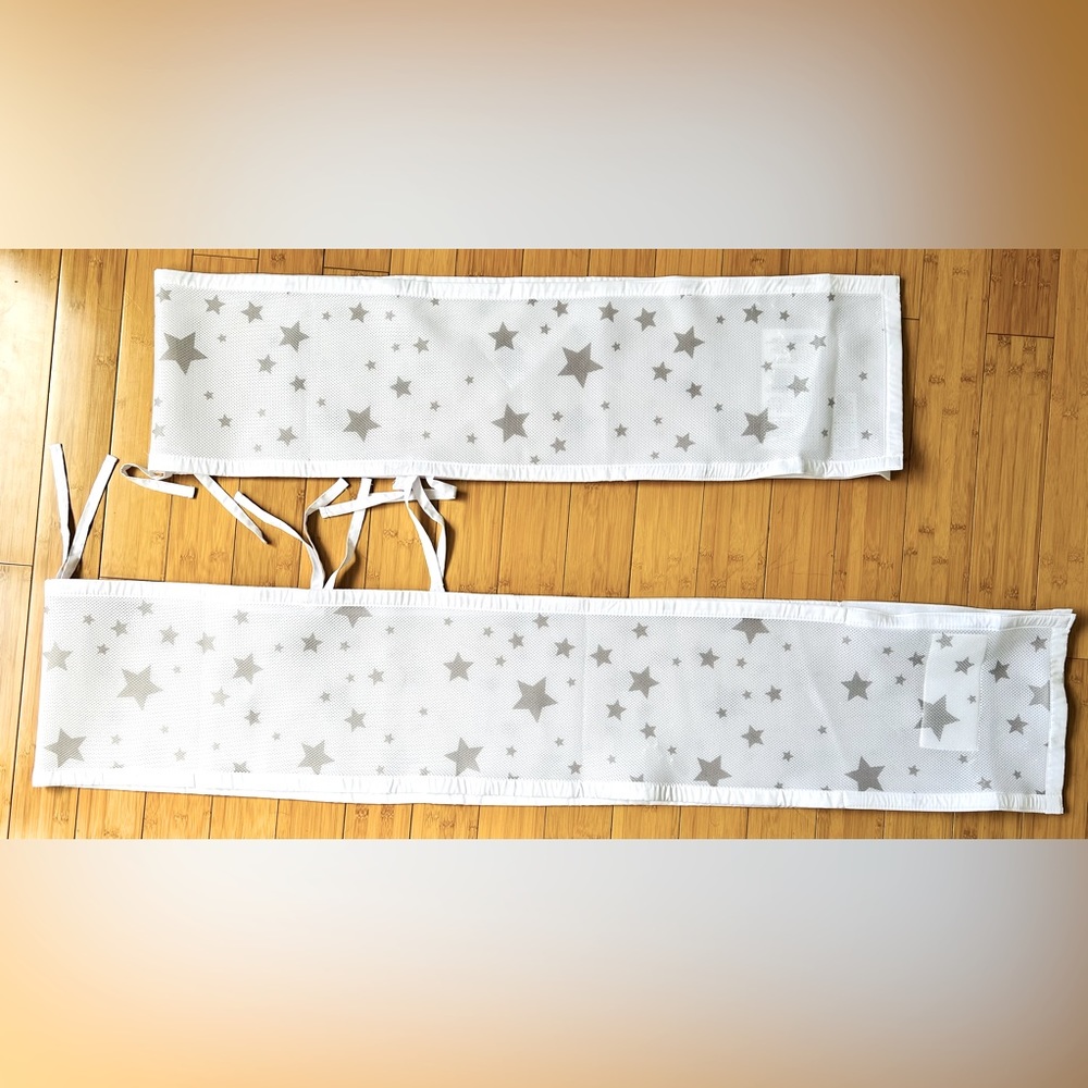 Breathable mesh crib liner